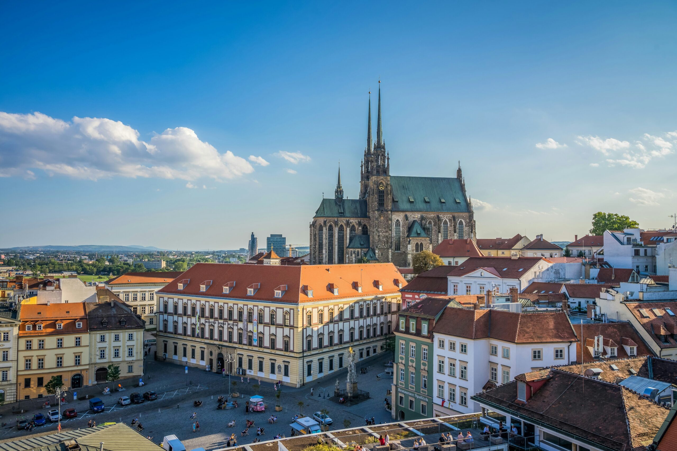 leonhard-niederwimmer-AMLmZd619o0-unsplash (1)