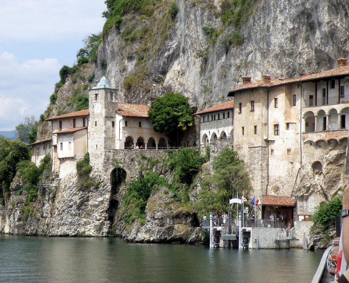 eremo-di-santa-caterina-del-sasso_151729